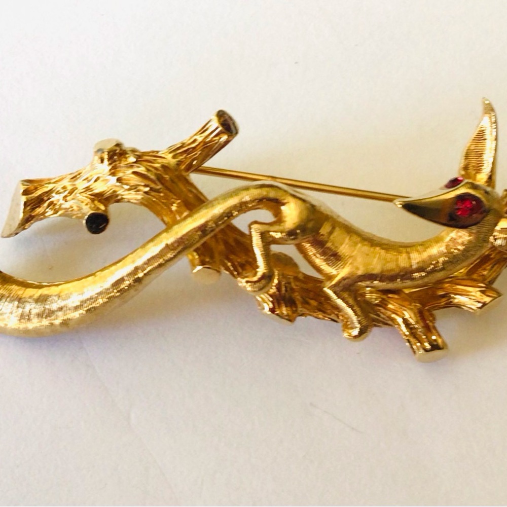 Elegant Vintage Gold Fox Brooch from Boucher